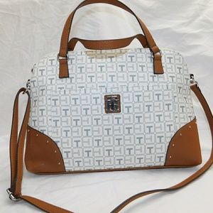 NWT Tommy Hilfiger Satchel!